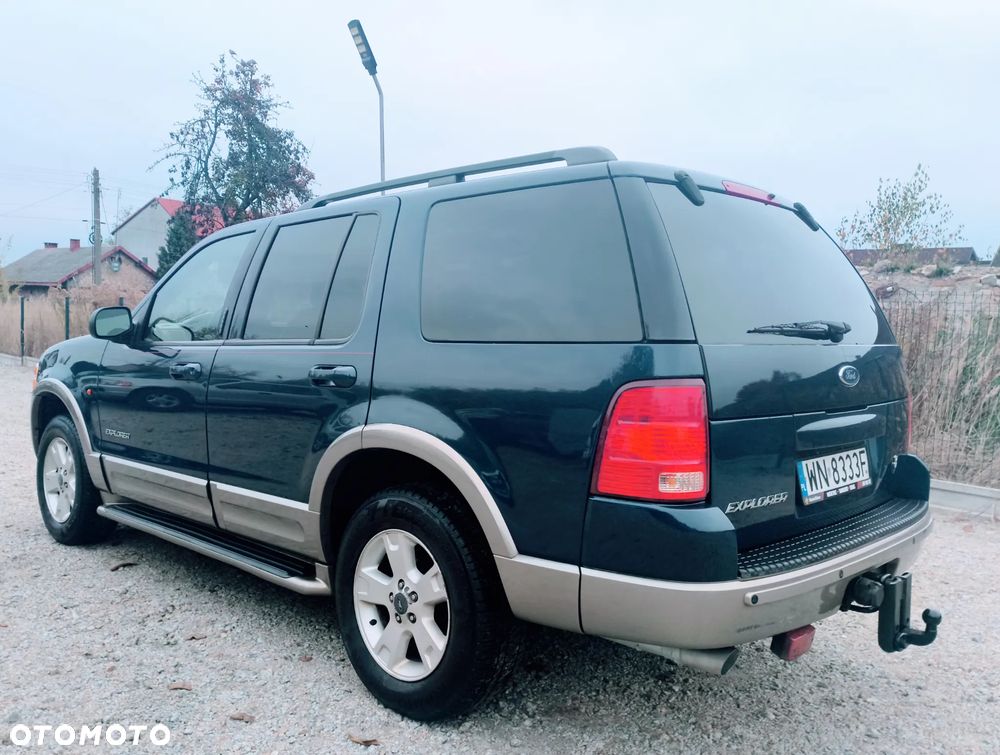 Ford Explorer - 17