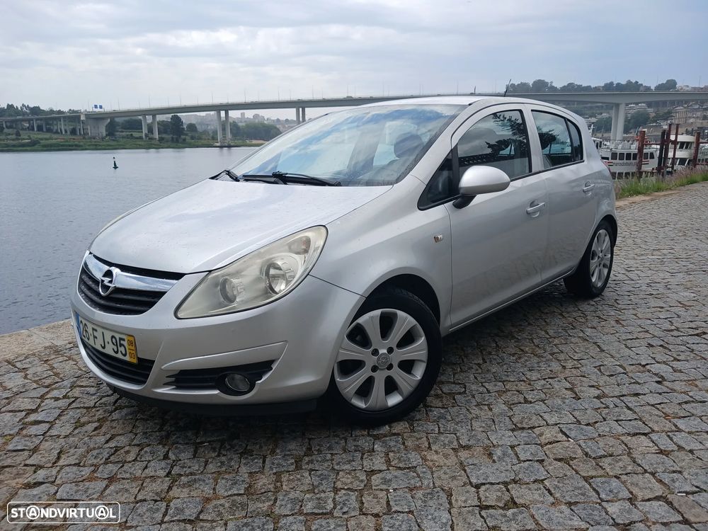 Opel Corsa 1.3 CDTI Enjoy EcoFLEX - 3