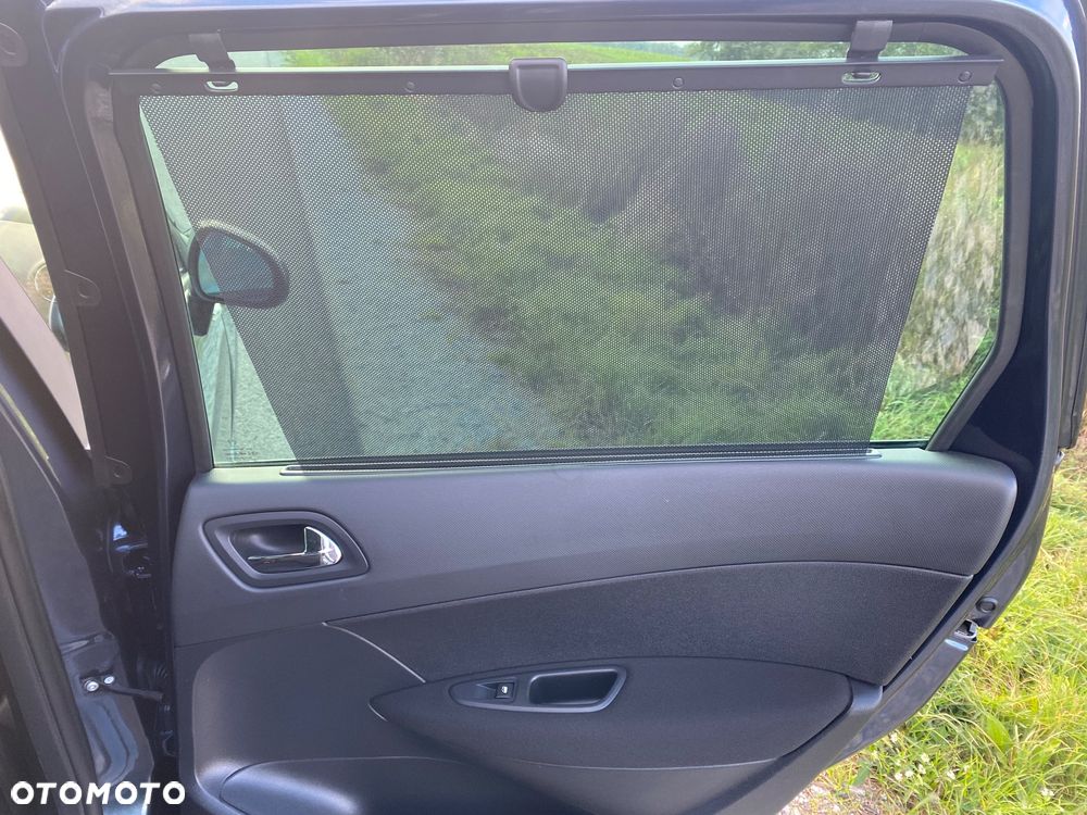 Peugeot 308 HDi FAP 150 Allure - 14