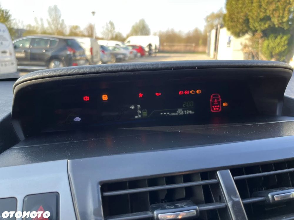 Toyota Prius+ 1.8 HSD Premium - 16