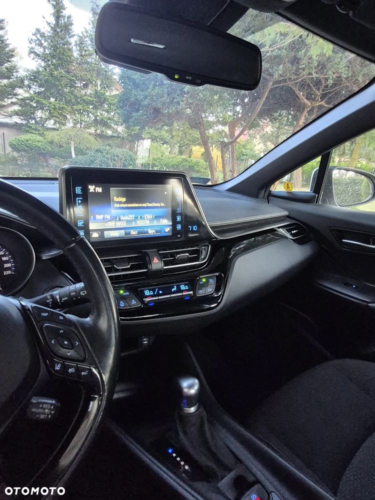 Toyota C-HR 1.8 Hybrid Premium - 6