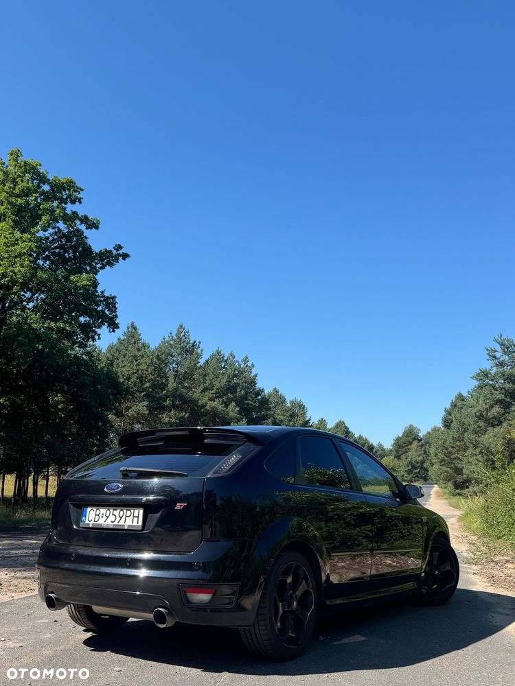 Ford Focus ST - 8