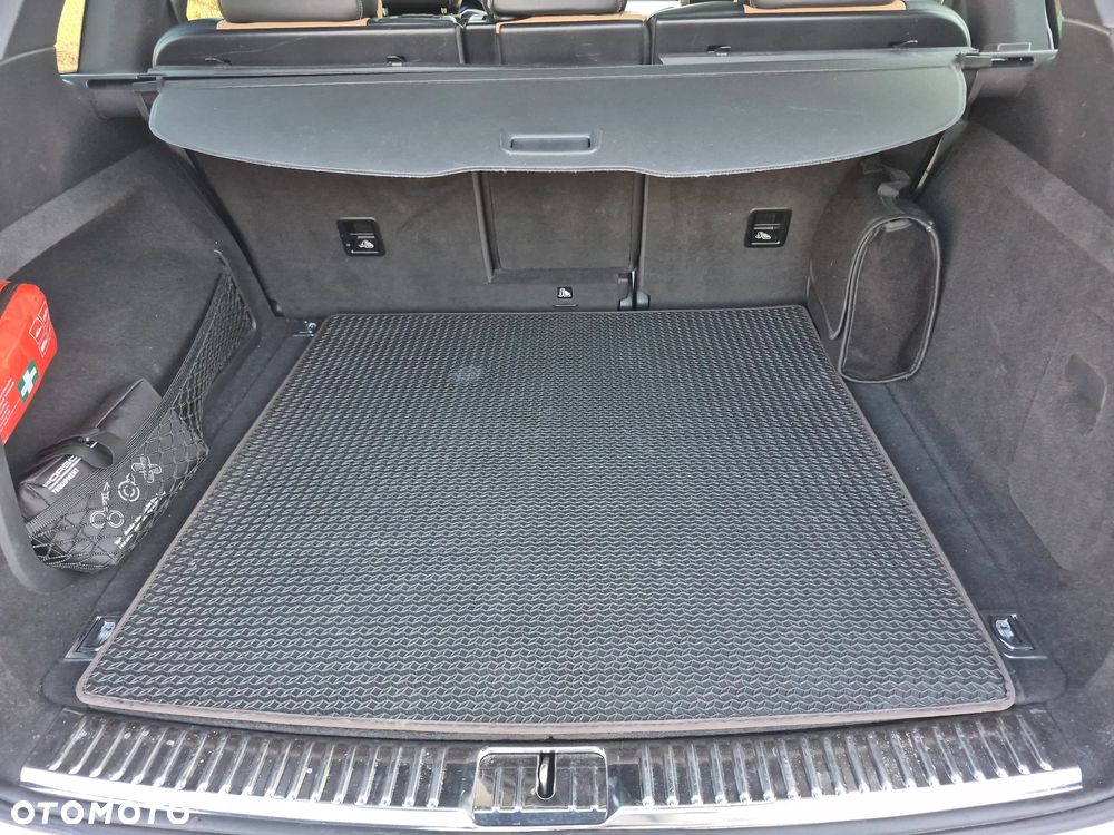 Porsche Cayenne Standard - 23