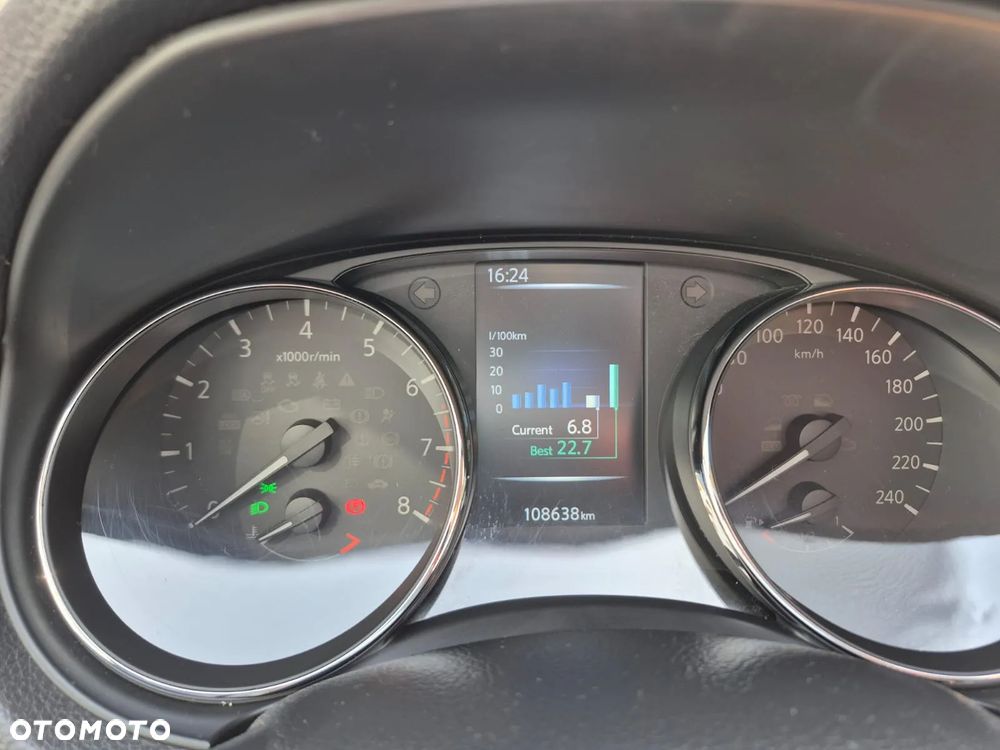 Nissan Qashqai - 11