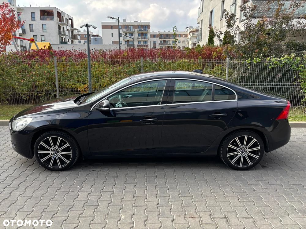 Volvo S60 D3 Momentum - 6