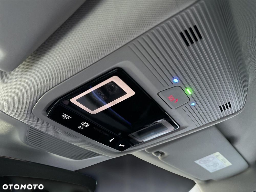 Skoda Superb 2.0 TDI SCR Selection DSG - 32