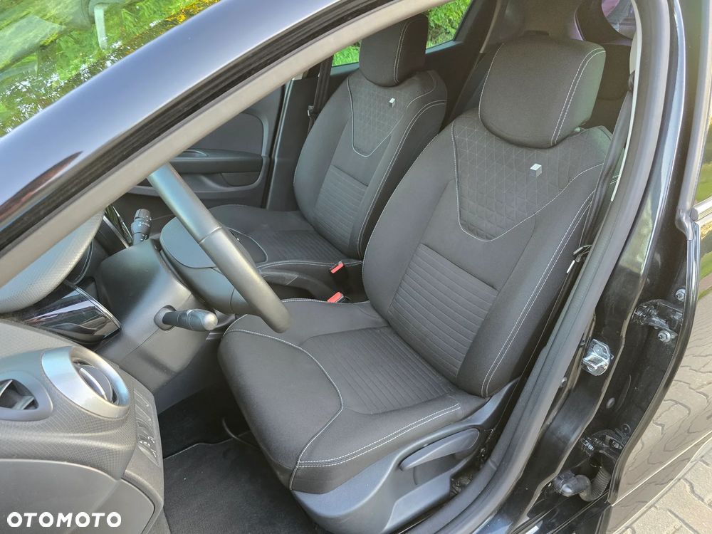 Renault Clio - 18