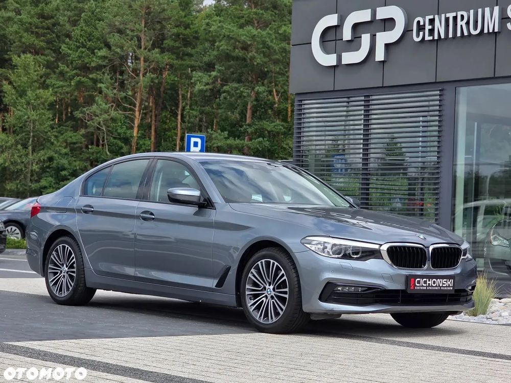 BMW Seria 5 520i GPF Sport Line sport - 38