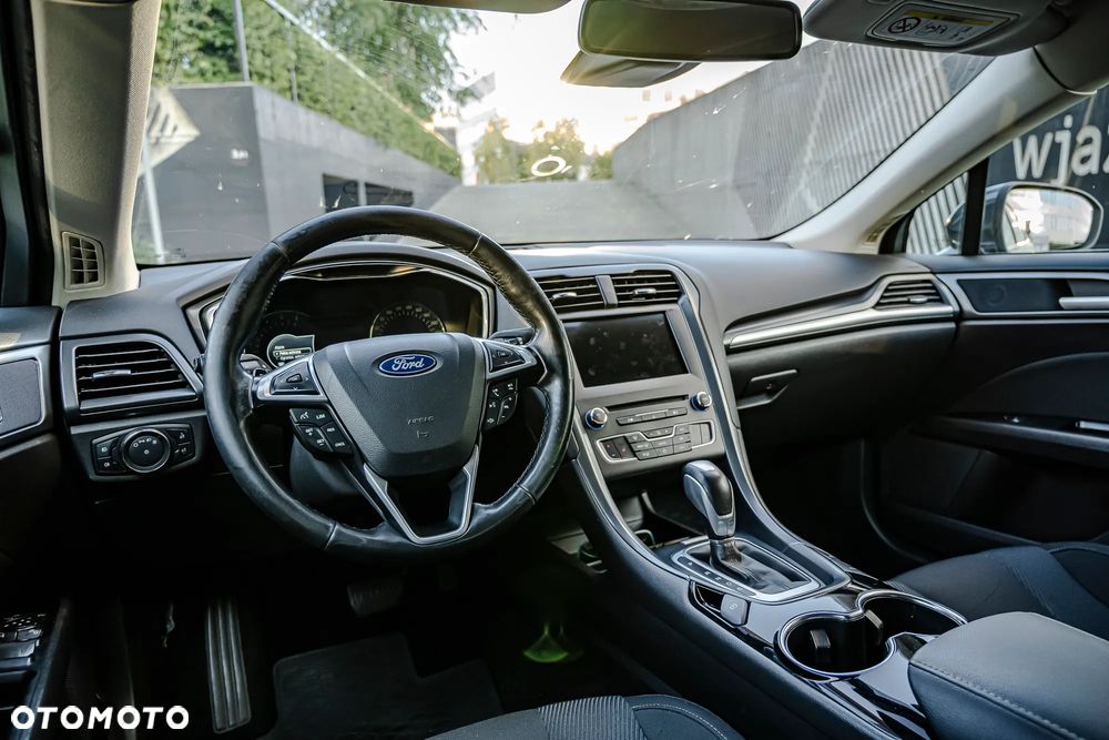 Ford Mondeo 2.0 TDCi Titanium PowerShift - 10