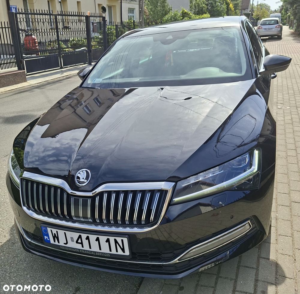 Skoda Superb 2.0 TSI L&K DSG - 3