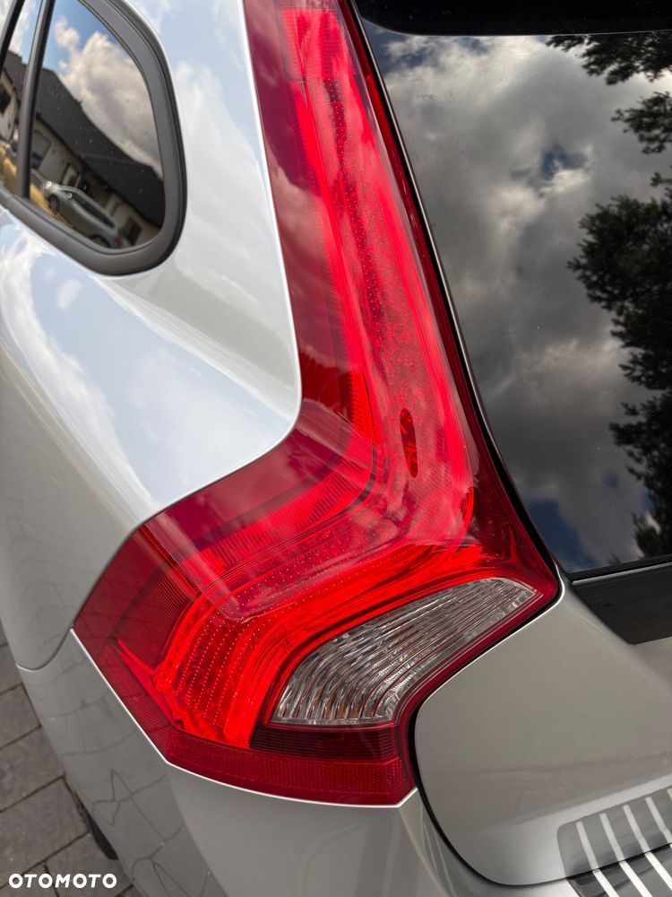 Volvo V60 D3 Geartronic Kinetic - 22