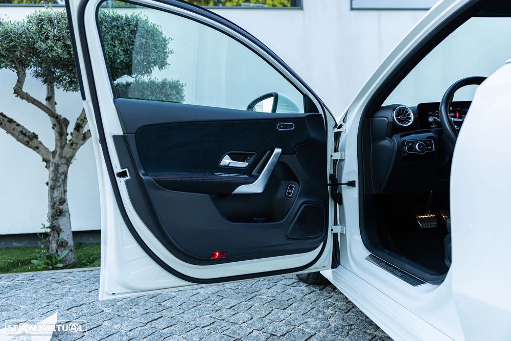 Mercedes-Benz A 200 Limousine 7G-DCT AMG Line - 20