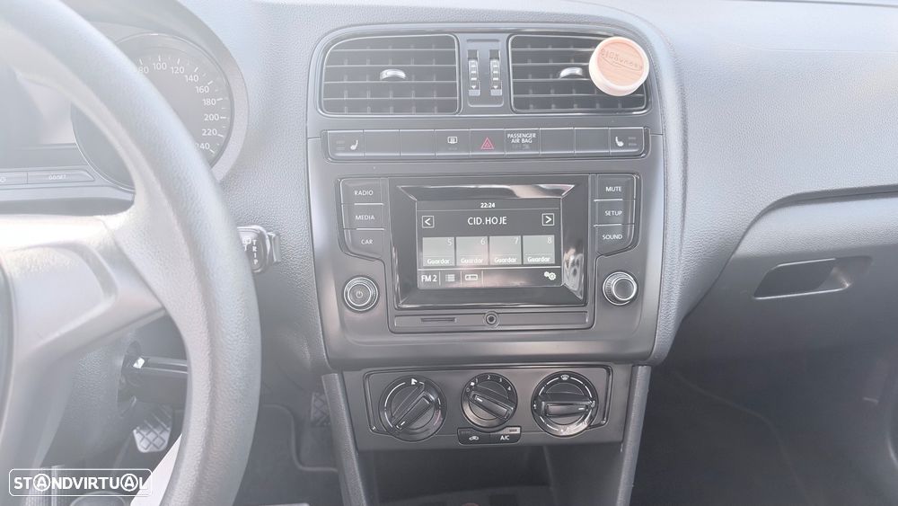 VW Polo 1.0 Trendline - 11