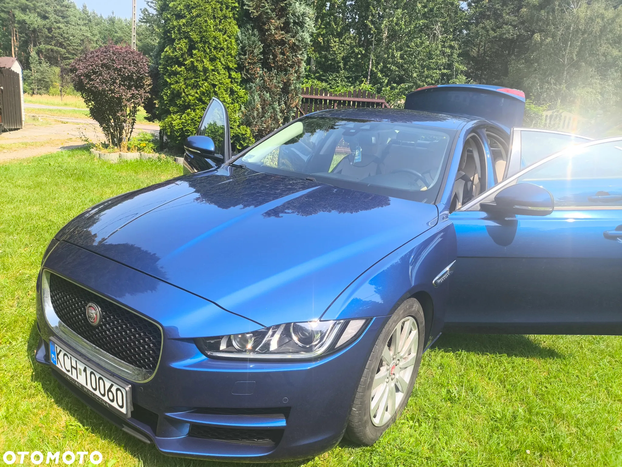 Jaguar XE 2.0 D AWD Pure - 5