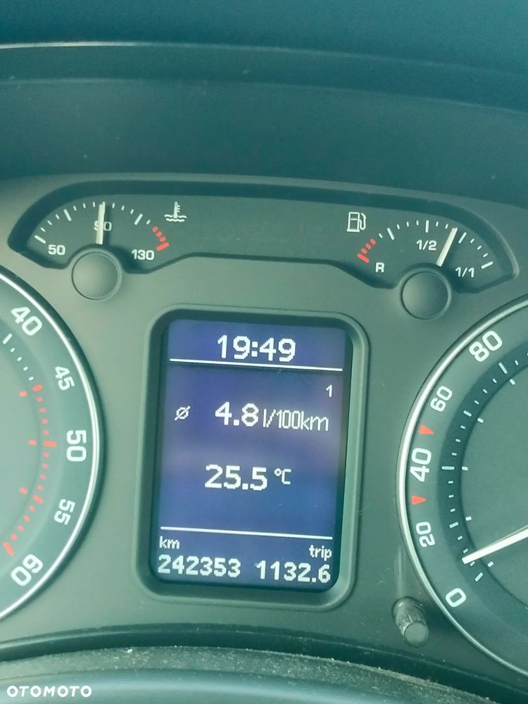 Skoda Octavia - 4