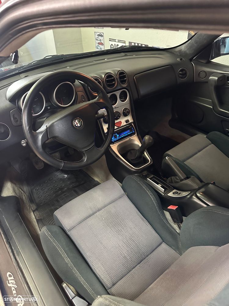 Alfa Romeo GTV 1.8 TS - 23