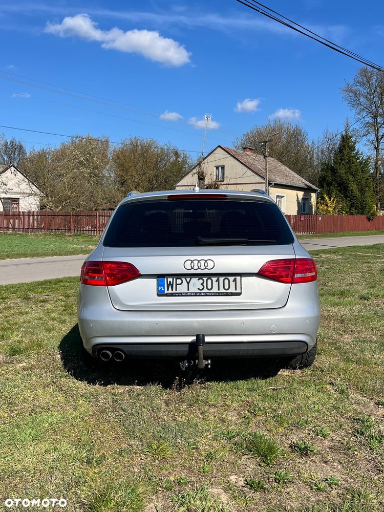 Audi A4 Avant 2.0 TDI - 8