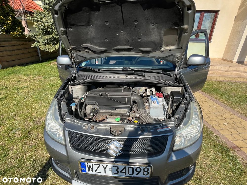 Suzuki SX4 1.6 VVT 4x2 Comfort - 17