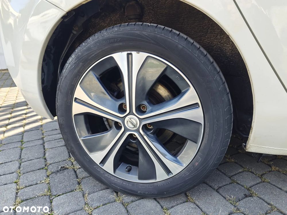 Nissan Leaf 30kWh Visia - 8