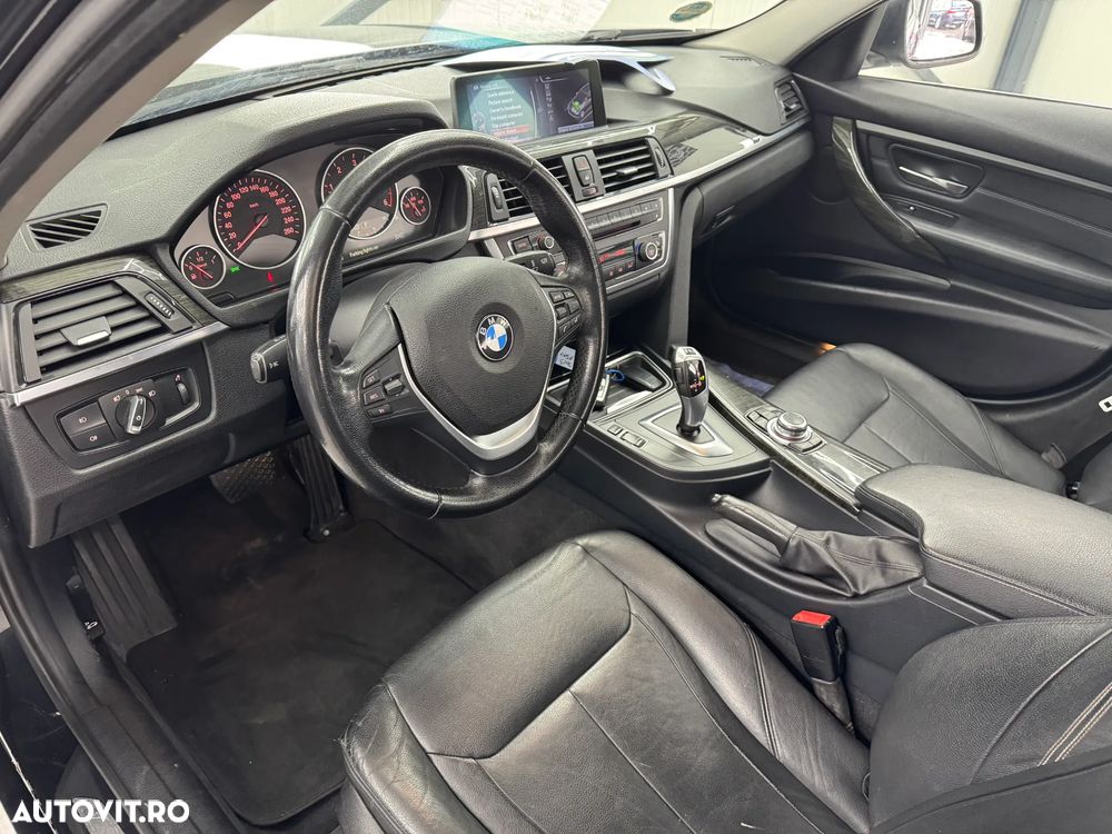 BMW Seria 3 320d Aut. Luxury Line - 17