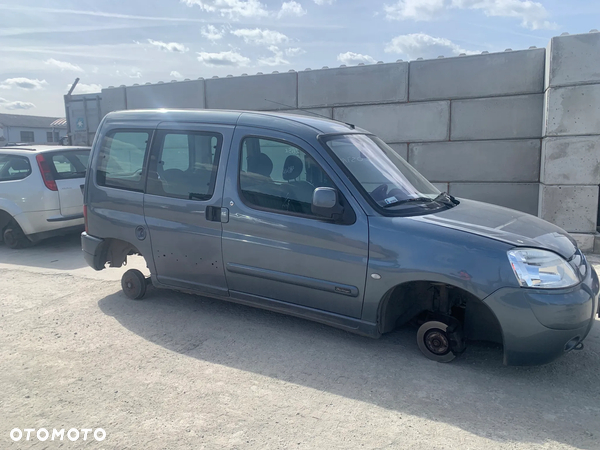 CITROEN BERLINGO 2005 1.9 DW8B *SAMOCHÓD NA CZĘŚCI* 421 LAMPA LUSTERKO DRZWI MASKA KLAPA BELKA ZDERZAK BŁOTNIK PRAWA LEWA PRZÓD TYŁ