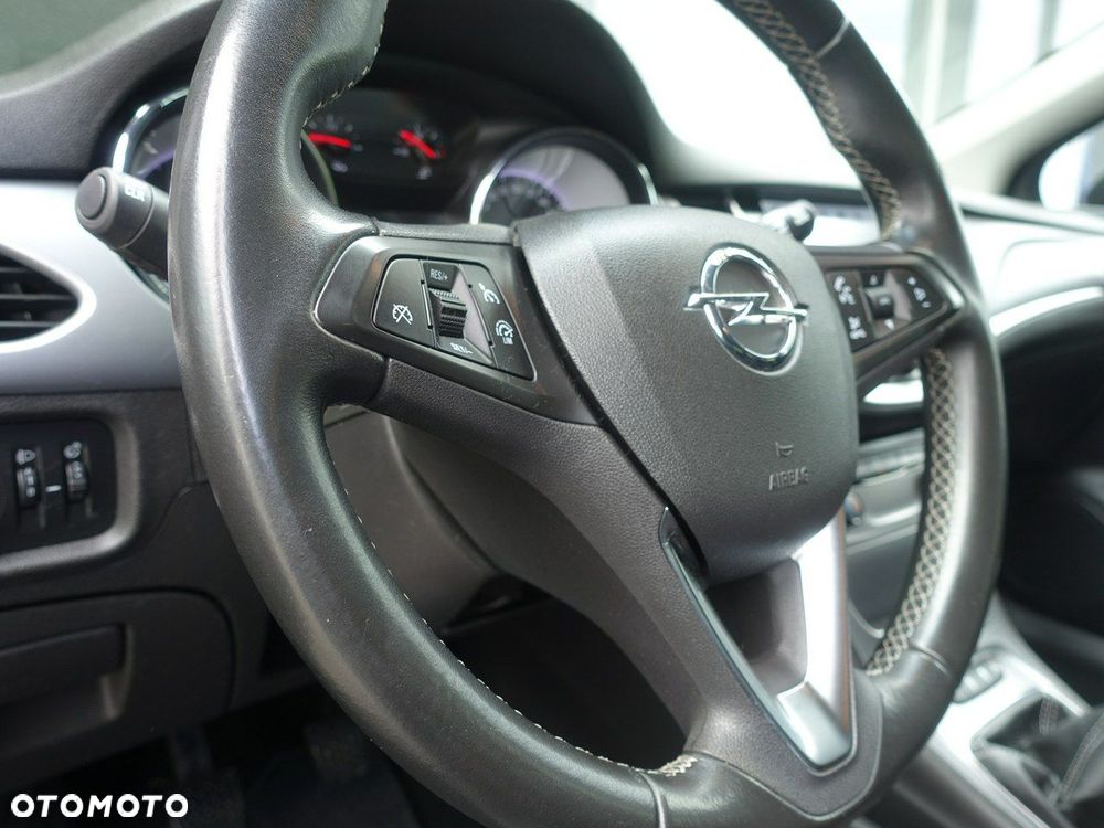 Opel Astra 1.4 Turbo Start/Stop Edition - 18