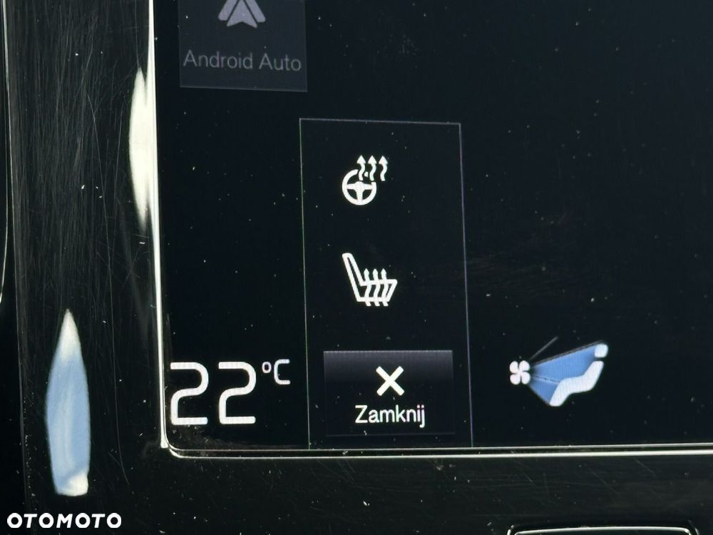Volvo XC 40 - 31