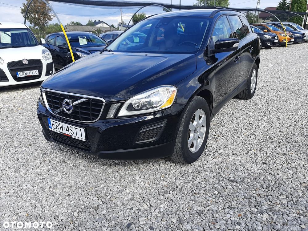Volvo XC 60 D5 AWD Momentum - 1