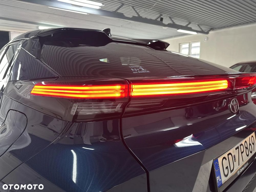 Toyota C-HR 2.0 Hybrid Dynamic Force Executive - 26