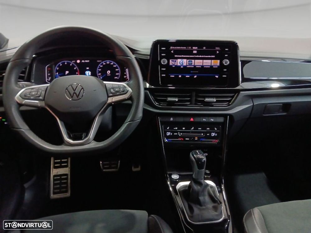 VW T-Roc 1.5 TSI R-Line DSG - 17