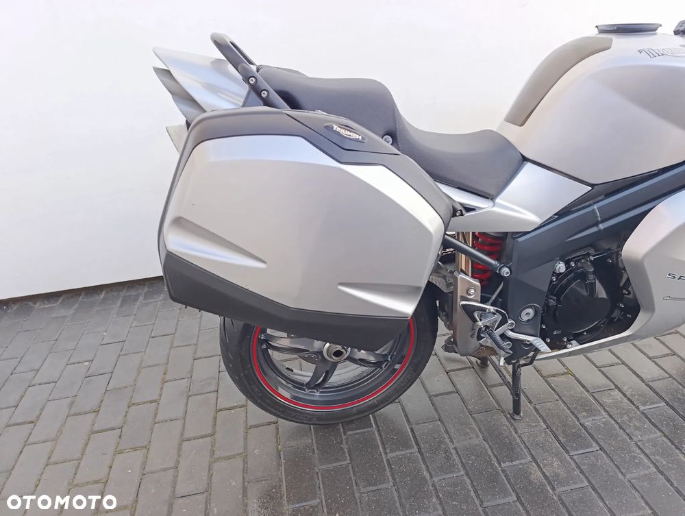 Triumph Sprint - 26