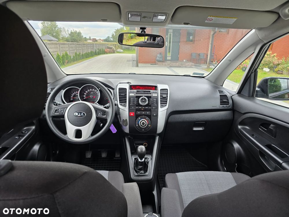 Kia Venga 1.4 L - 9