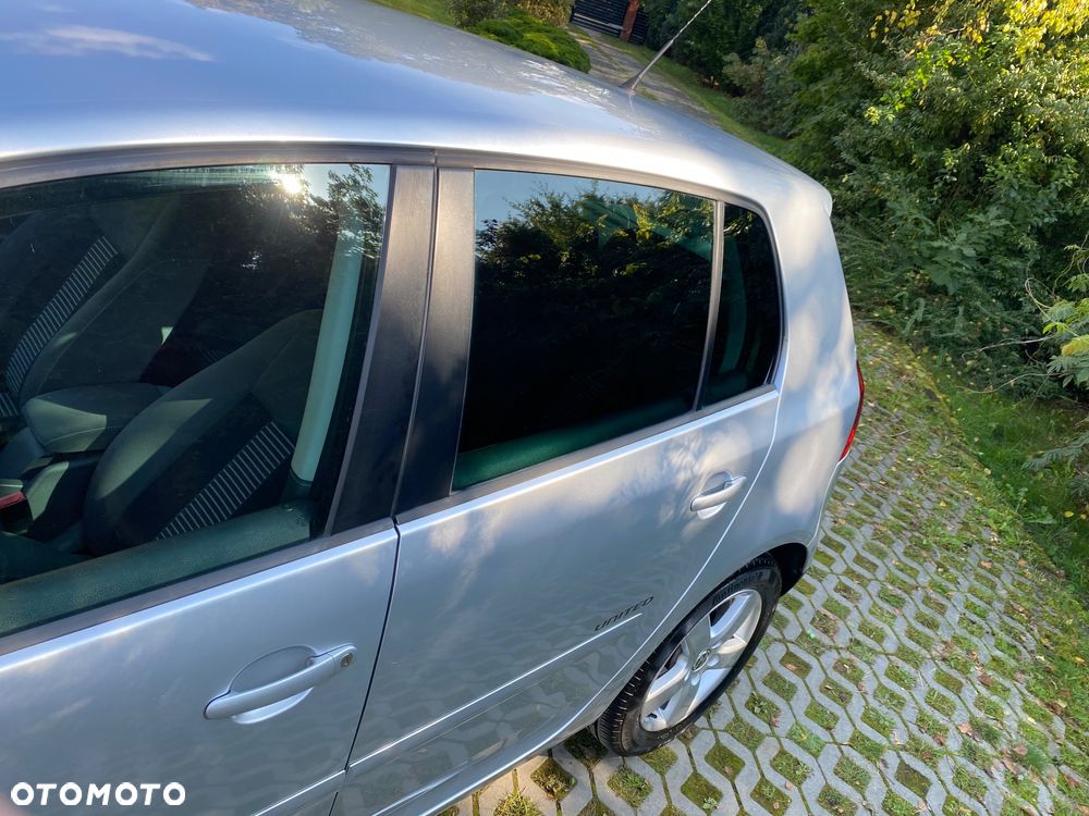 Volkswagen Golf - 11