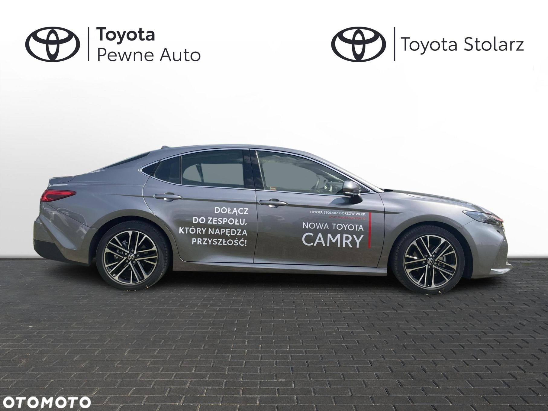 Toyota Camry - 6