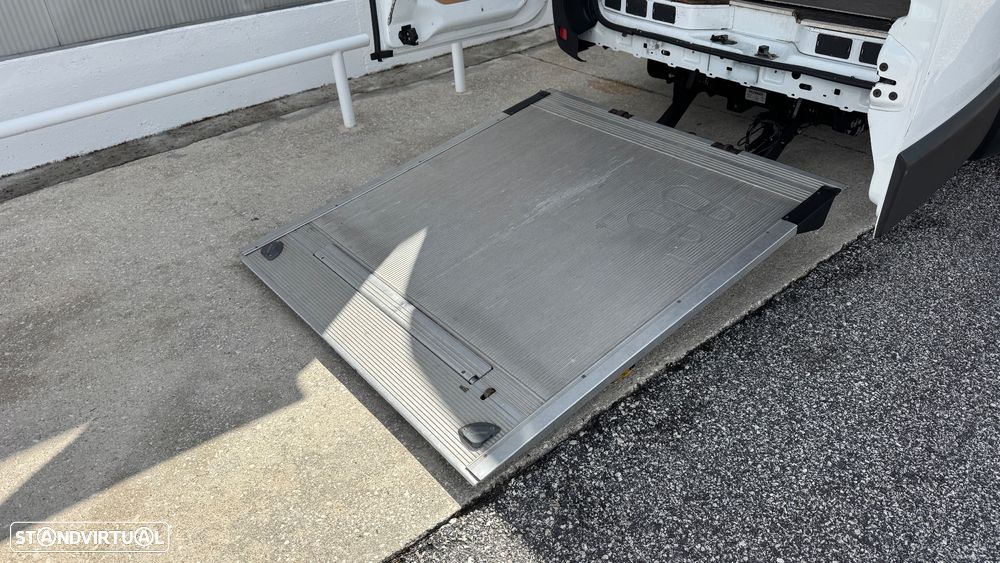 Renault Master 2.3 dCi L4 H3 C/ Plat Elevatória - 19
