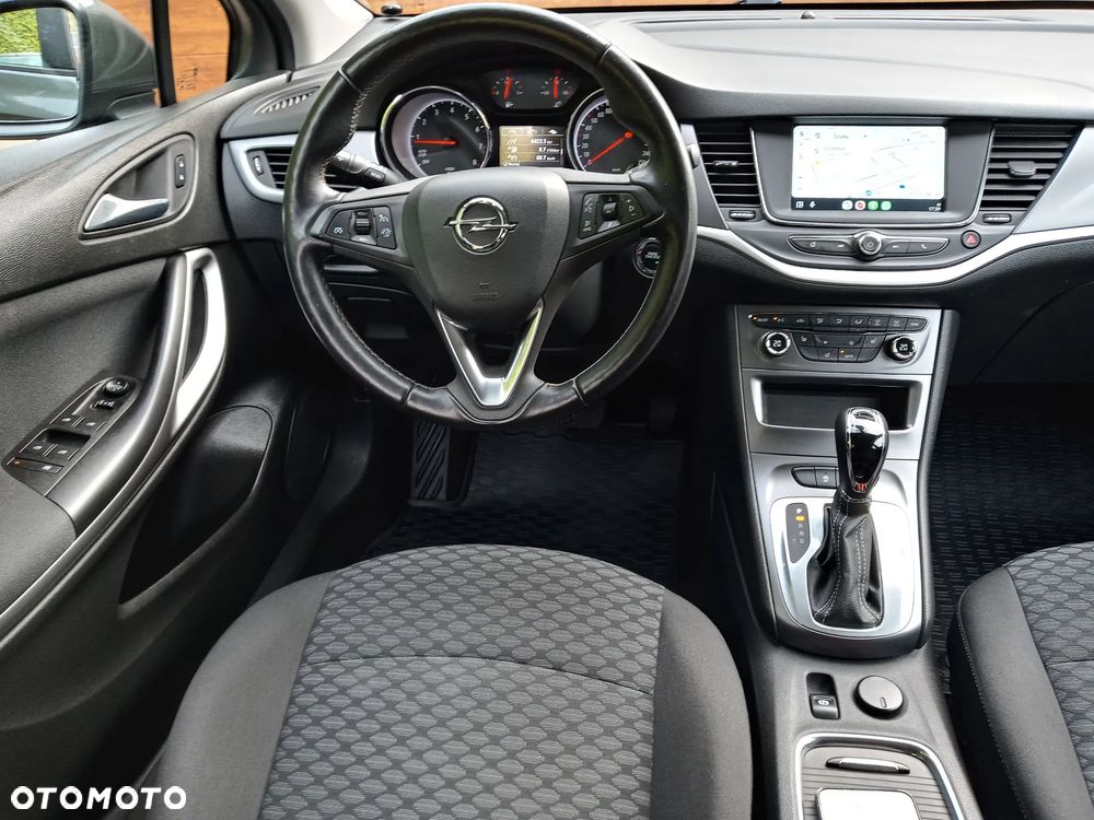 Opel Astra 1.4 T Dynamic S&S - 32