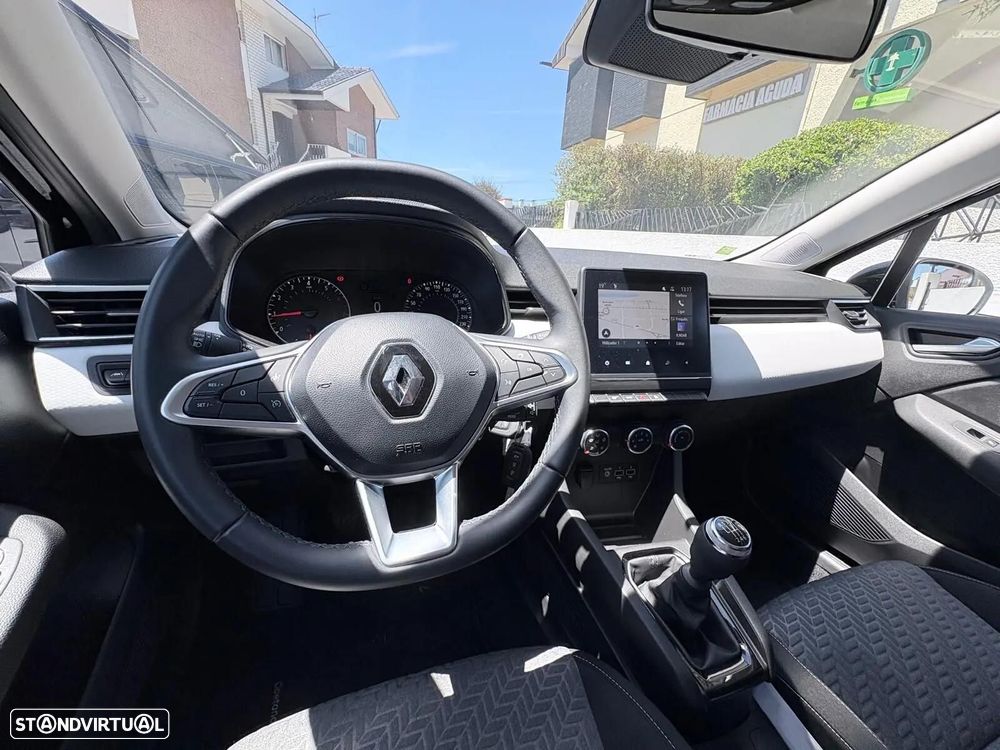 Renault Clio 1.0 TCe Evolution Bi-Fuel - 9