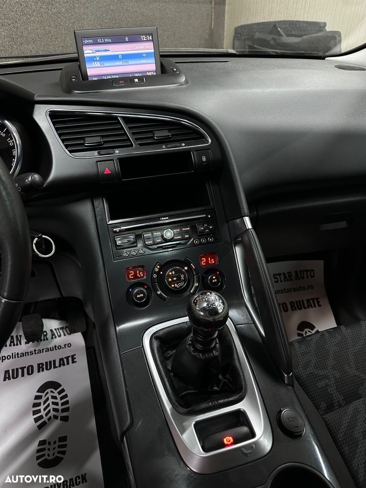 Peugeot 3008 - 11
