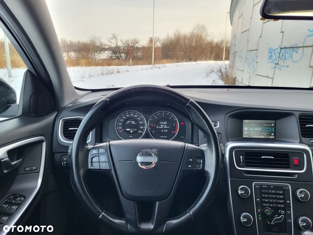 Volvo V60 - 10