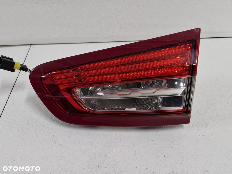 CITROEN DS5 LAMPA PRAWY TYŁ TYLNA W KLAPĘ 9803167980 - 1