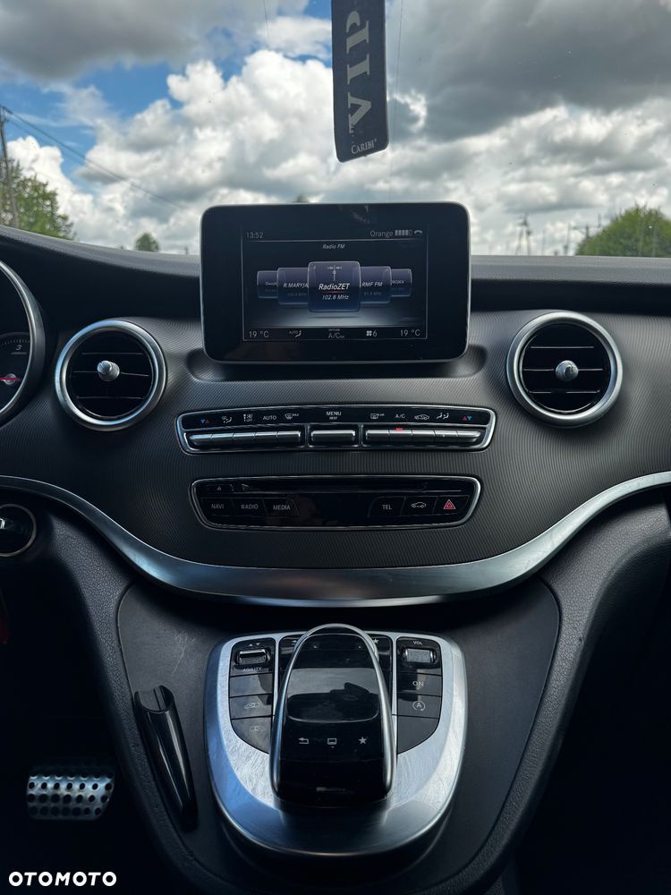 Mercedes-Benz Klasa V 220 CDI Avantgarde 7G-Tronic (ekstra d³) - 15
