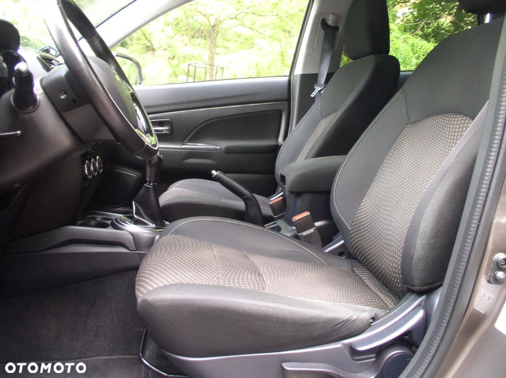 Mitsubishi ASX 1.6 2WD Diamant Edition+ - 12