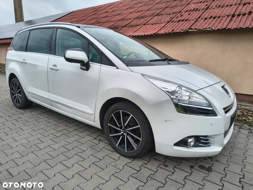 Peugeot 5008 HDI 160 Automatik Active - 2
