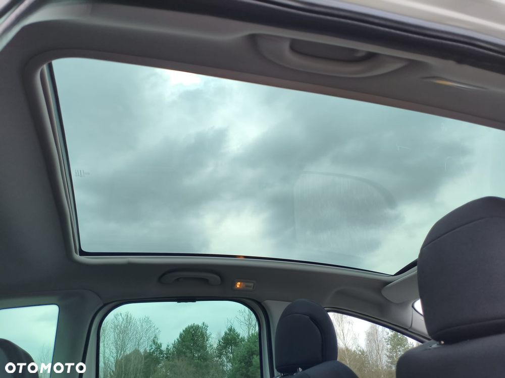 Peugeot 3008 HDi FAP 110 Allure - 34