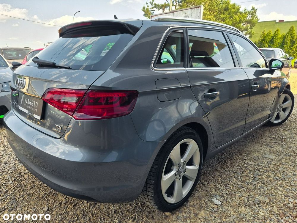 Audi A3 Sportback - 3