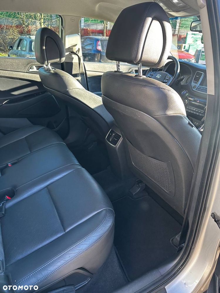 Hyundai Tucson 1.7 CRDI BlueDrive Comfort 2WD - 13