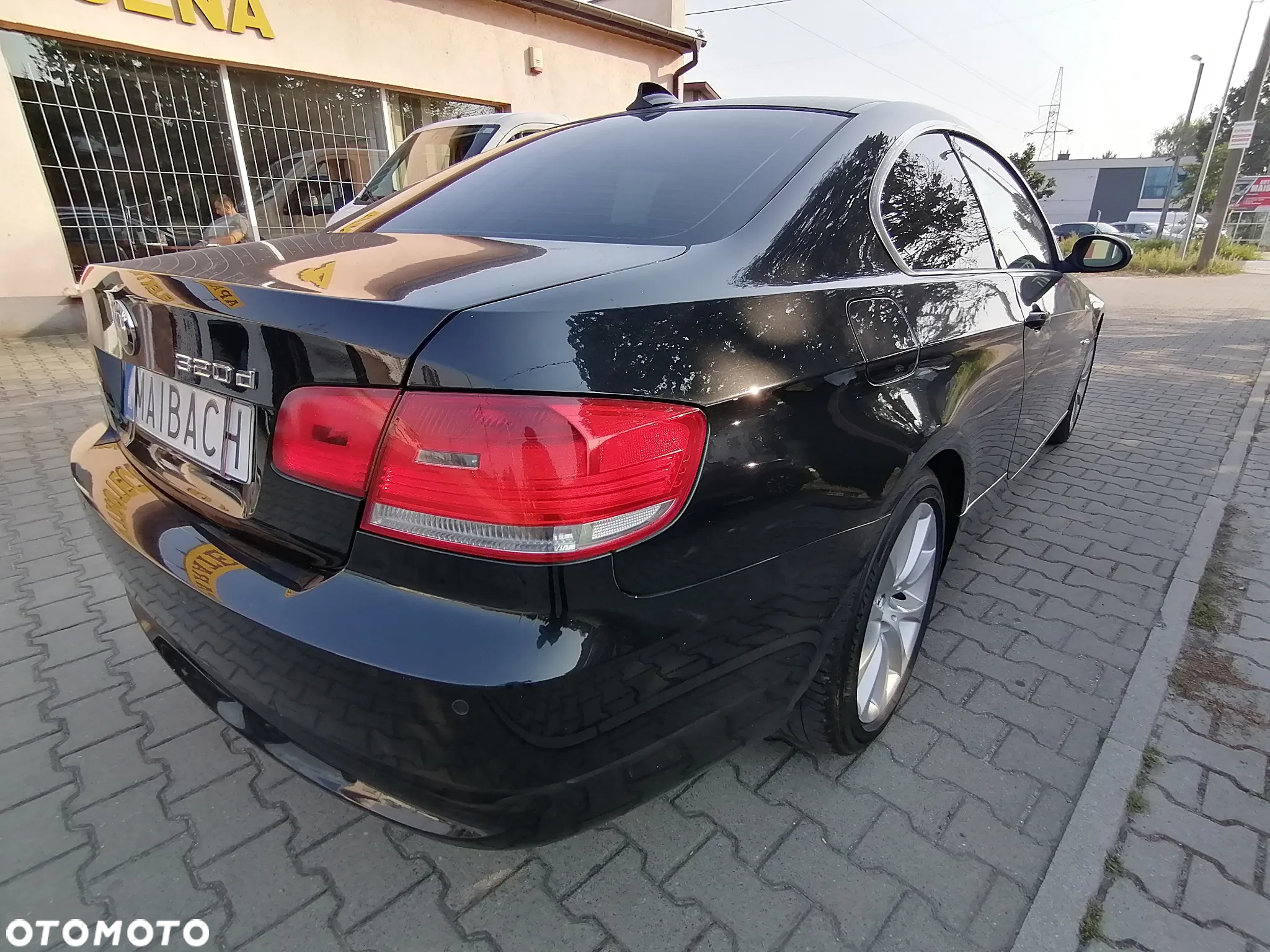 BMW Seria 3 320d Coupe - 5