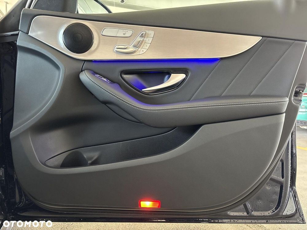 Mercedes-Benz Klasa C - 19