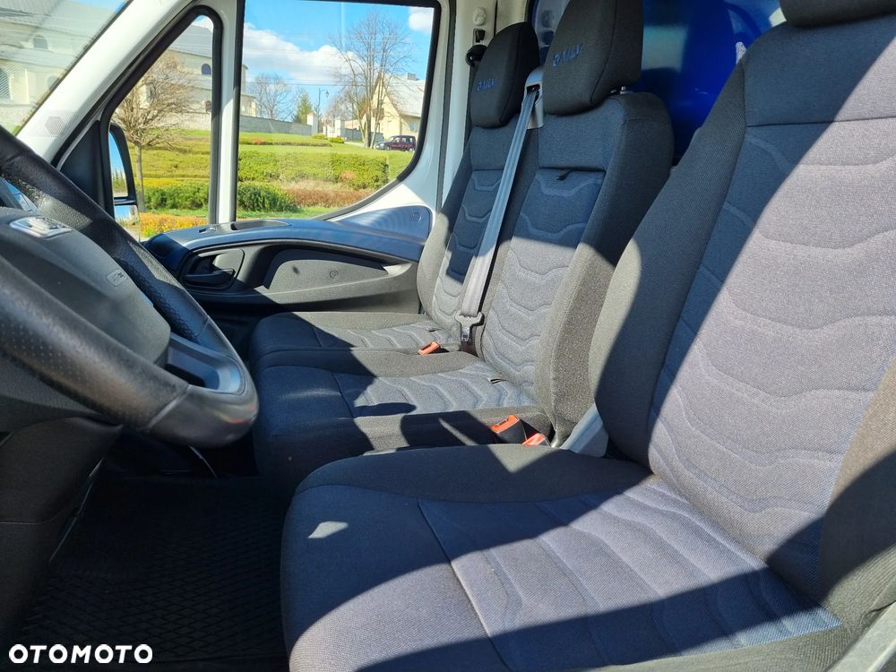 Iveco Daily 35-180 3.0 HPi 180  10-Palet Skrzynia dł 4.80 Firanka - 11