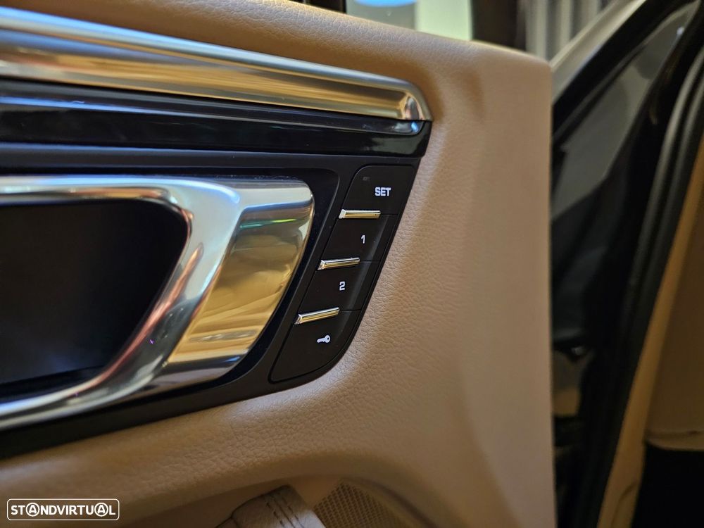 Porsche Macan S - 27